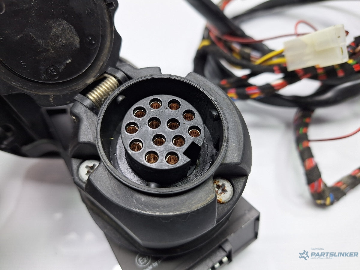 Instalatie electrica si modul carlig remorcare VOLKSWAGEN PASSAT Variant 3C5 2005 - 2011 TDI BMP Jaeger 11500860-220211