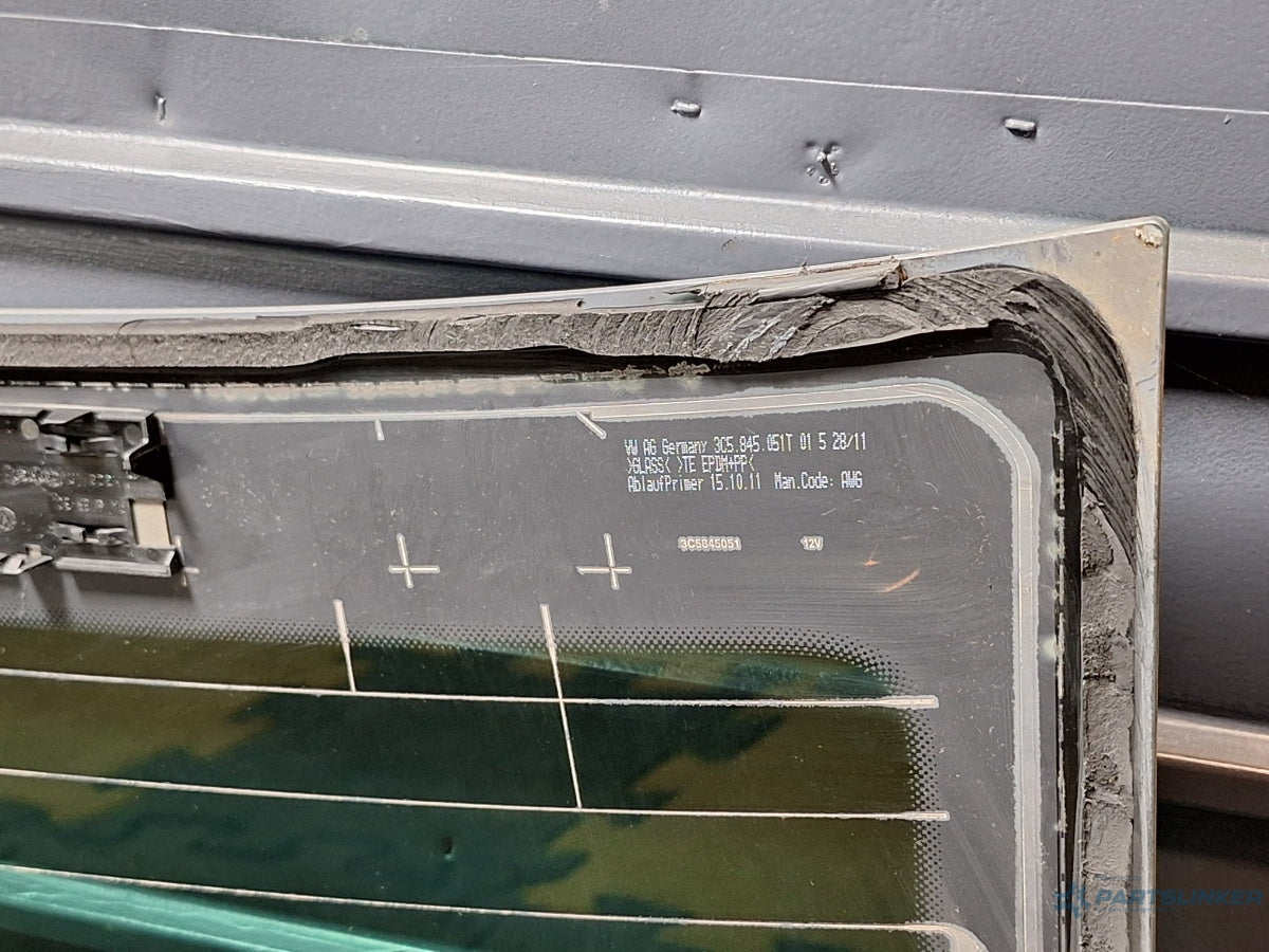 Luneta privacy VOLKSWAGEN PASSAT 362 2010 - 2014 TDI CFFB 3C5845051T