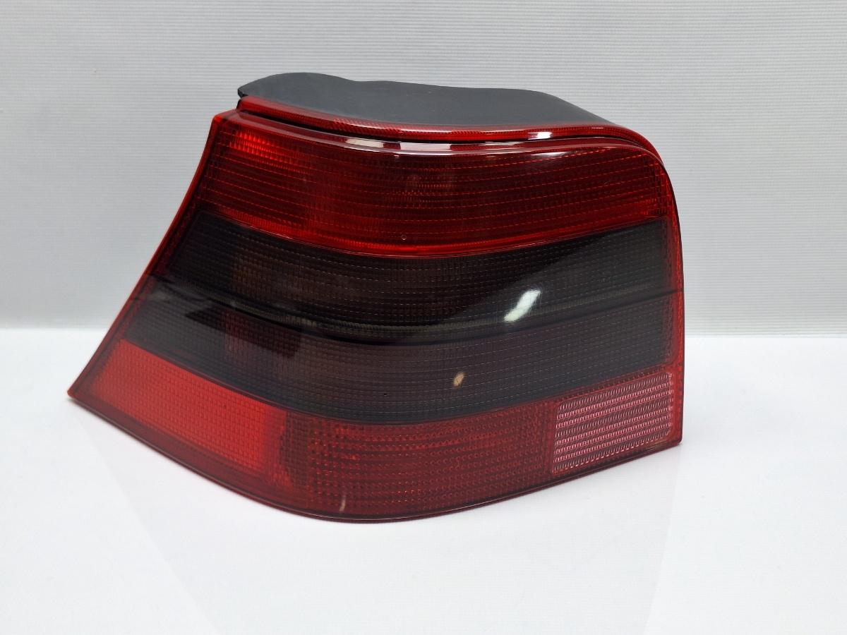 Lampa spate / Stop stanga VOLKSWAGEN GOLF IV 1J1 1997 - 2007 TDI ATD, AXR 1J6945111S