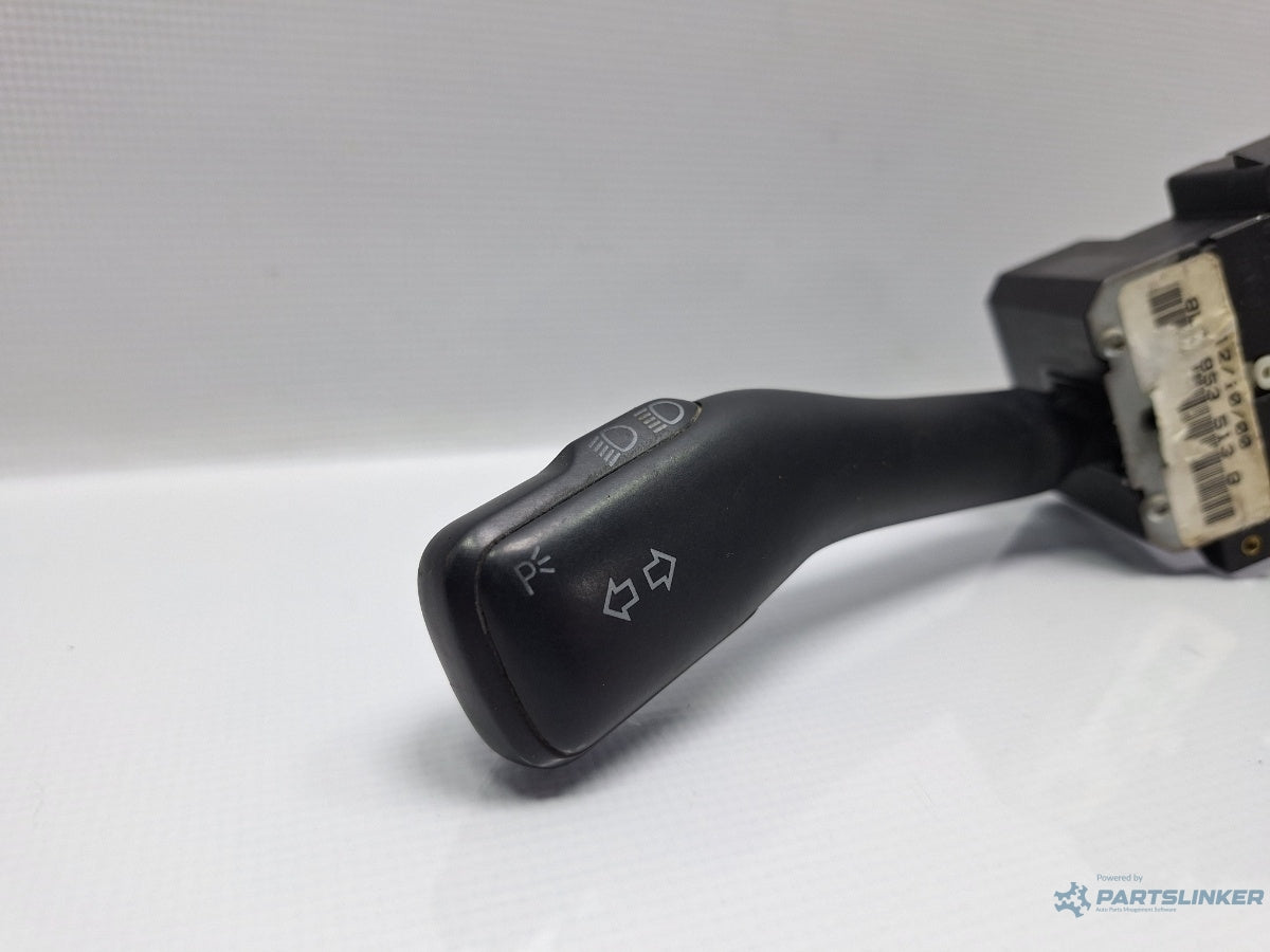 Maneta semnalizare VOLKSWAGEN GOLF IV 1J1 1997 - 2007 TDI ATD, AXR 8L0953513G