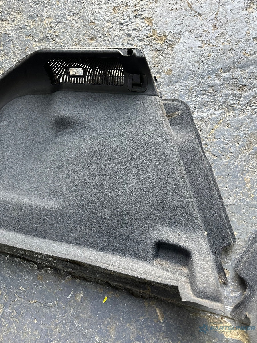 Laterale portbagaj stânga dreapta  AUDI A3 II Sportback 8PA 2004 - 2015 TDI BKC, BLS, BXE 8P4863879E 9BT / 8P4863880 9BT