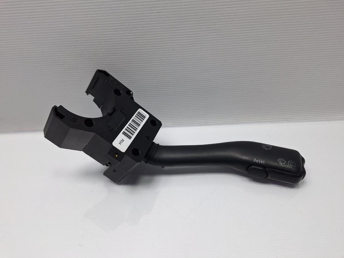 Maneta actionare stergatoare VOLKSWAGEN GOLF VAN IV Variant 1J5 1999 - 2006 TDI AGR, ALH 4B0953503H