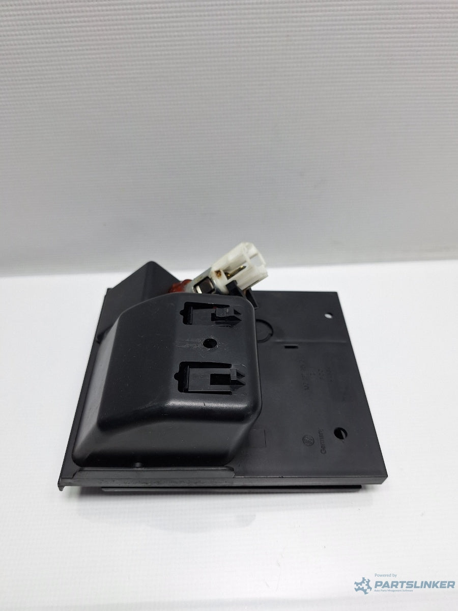 Scrumiera VOLKSWAGEN GOLF VAN IV Variant 1J5 1999 - 2006 TDI AGR, ALH 1J0857961G