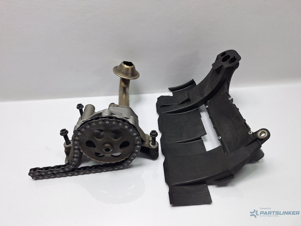 Pompa ulei VOLKSWAGEN GOLF VAN IV Variant 1J5 1999 - 2006 TDI AGR, ALH 06A115105