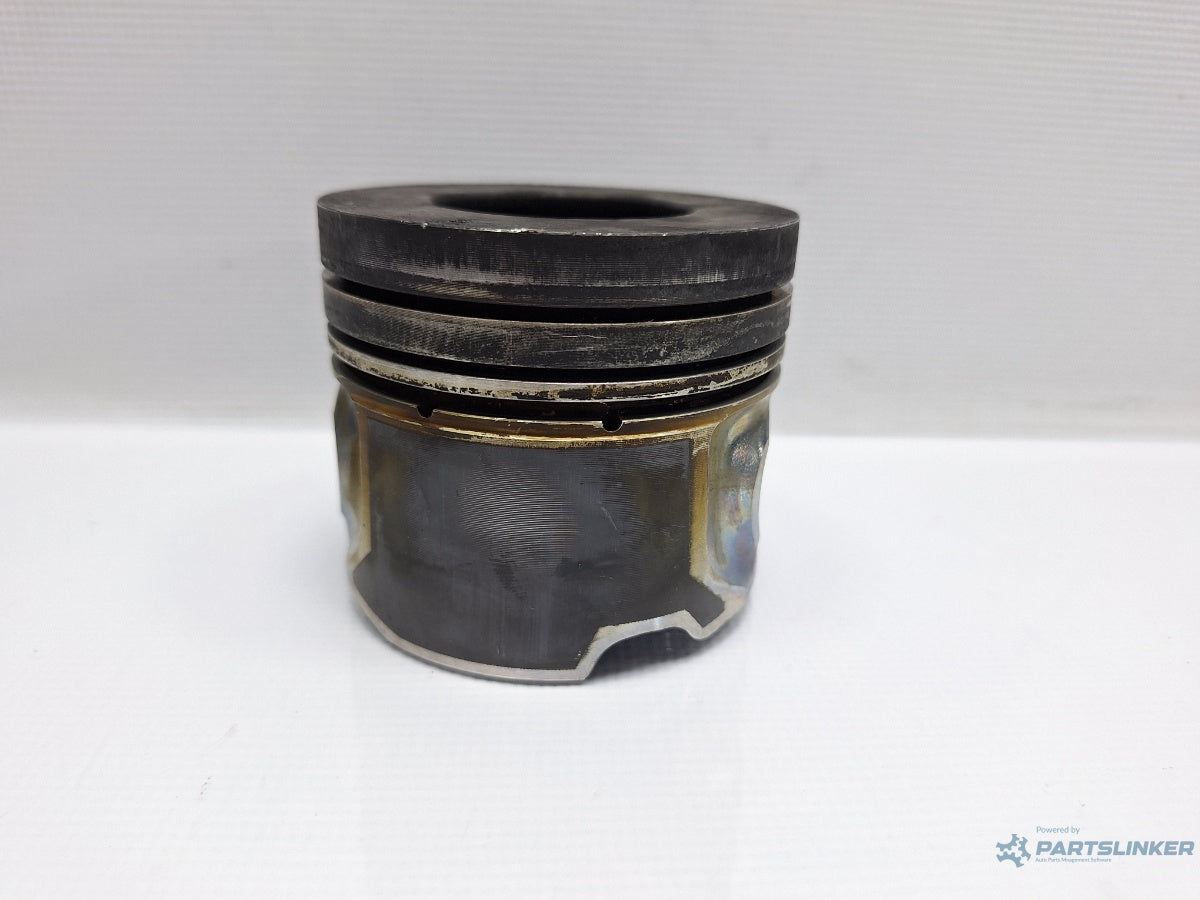 Piston AUDI Q7 4LB 2006 - 2016 TDI quattro BUG 059107065BJ