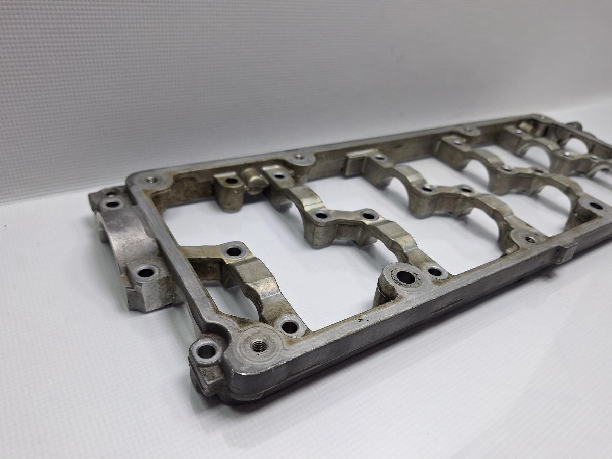Capac axe came AUDI A4 IV Avant 8K5, B8 2007 - 2011  TDI CAGA 03L103286