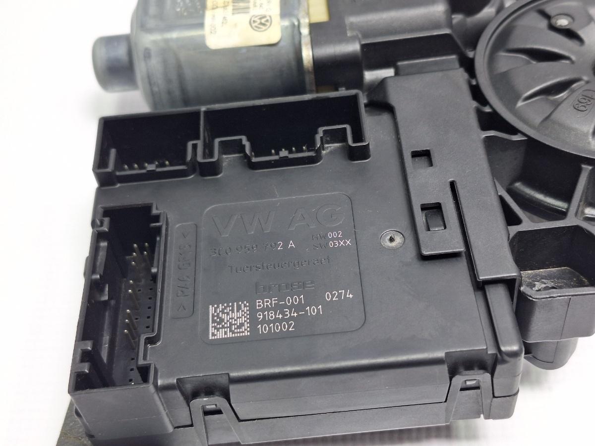 Modul usa dreapta fata VOLKSWAGEN PASSAT Variant 3C5 2005 - 2011 TDI CAYC 3C0959792A , 3C0959702A
