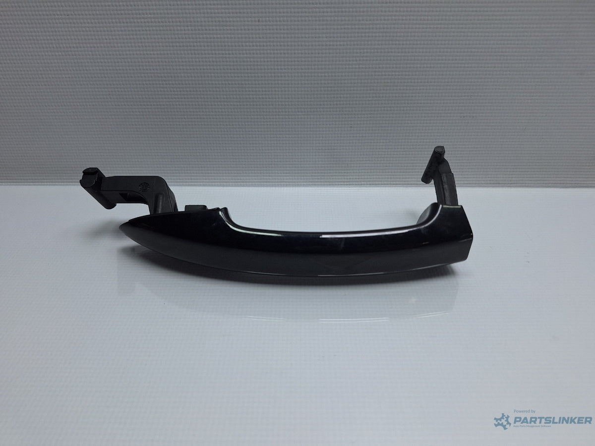 Maner usa dreapta VOLKSWAGEN PASSAT Variant 3C5 2005 - 2011 TDI CAYC 3C0837210