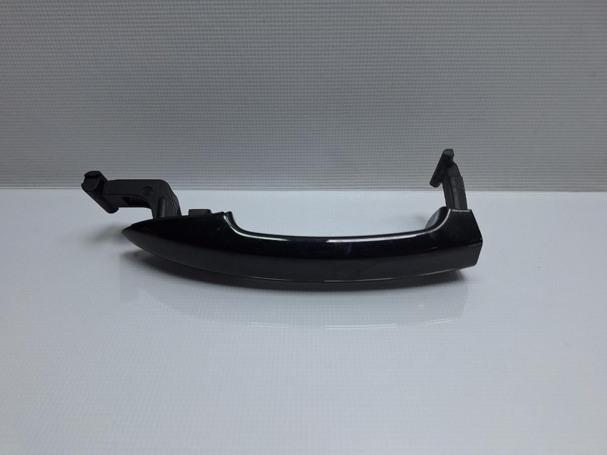 Maner usa dreapta VOLKSWAGEN PASSAT Variant 3C5 2005 - 2011 TDI CAYC 3C0837210