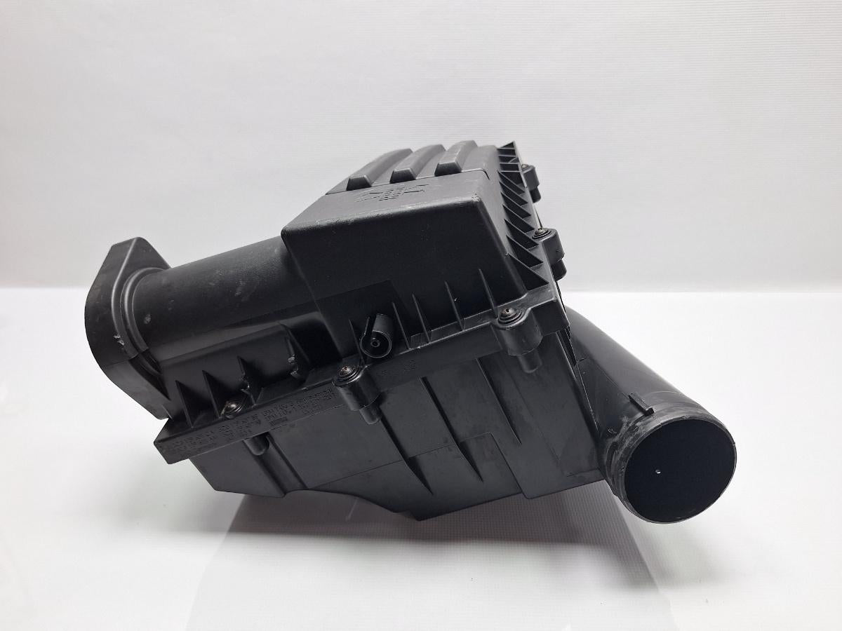 Carcasa filtru de aer VOLKSWAGEN PASSAT Variant 3C5 2005 - 20111.6 TDI CAYC 3C0129601CA , 3C0129607BF