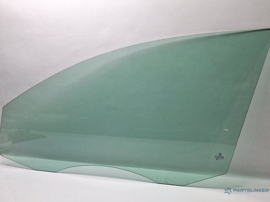 Geam usa stanga fata VOLKSWAGEN PASSAT Variant 3C5 2005 - 2011 TDI CAYC 3C4845201B , 43R-00082