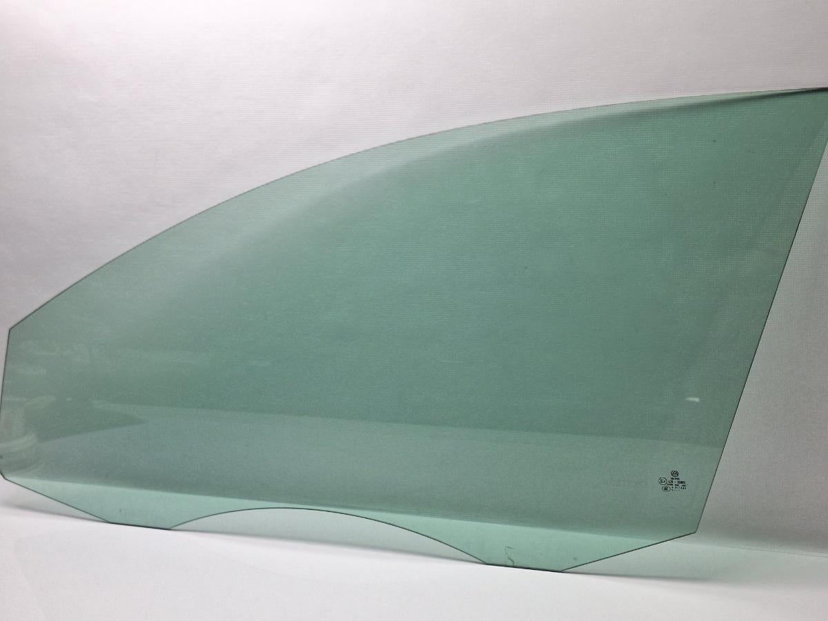 Geam usa stanga fata VOLKSWAGEN PASSAT Variant 3C5 2005 - 2011 TDI CAYC 3C4845201B , 43R-00082