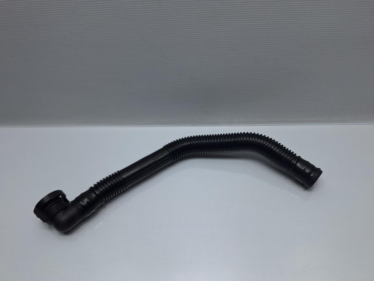 Conducta admisie filtru aer VOLKSWAGEN PASSAT Variant 3C5 2005 - 2011 TDI CAYC 1K0129637D