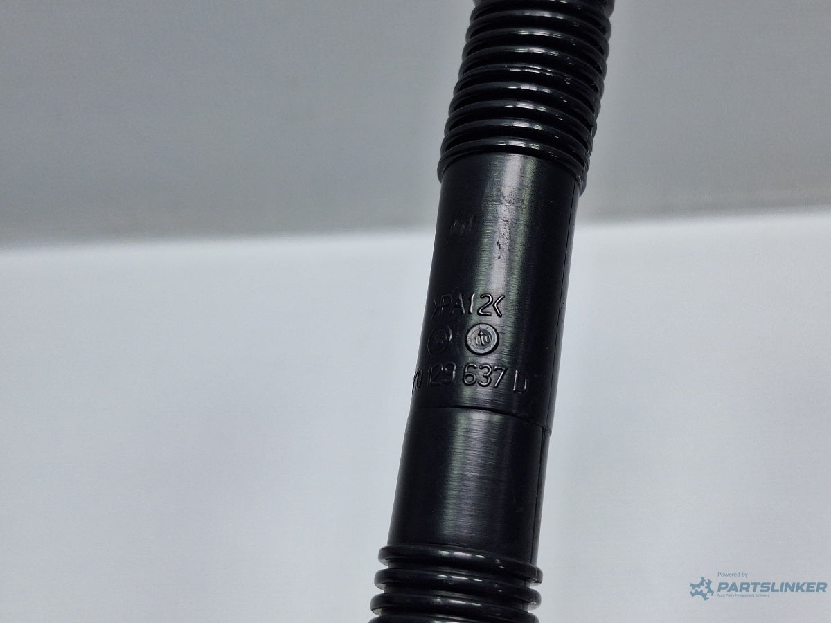 Conducta admisie filtru aer VOLKSWAGEN PASSAT Variant 3C5 2005 - 2011 TDI CAYC 1K0129637D