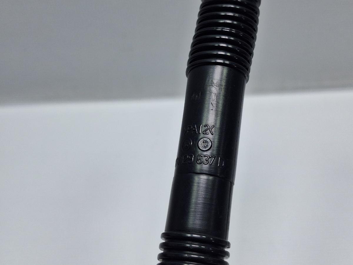 Conducta admisie filtru aer VOLKSWAGEN PASSAT Variant 3C5 2005 - 2011 TDI CAYC 1K0129637D