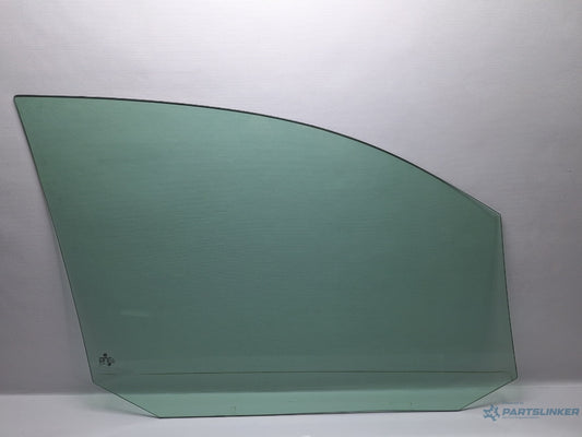 Geam usa stanga VOLKSWAGEN CADDY III Estate 2KB, 2KJ, 2CB, 2CJ 2004 - 2015 TDI BJB, BLS SAINT-GOBAIN 43R-001057 2K0845201C