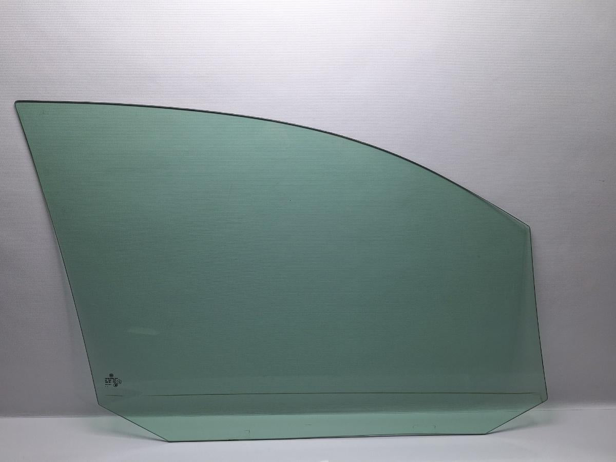 Geam usa stanga VOLKSWAGEN CADDY III Estate 2KB, 2KJ, 2CB, 2CJ 2004 - 2015 TDI BJB, BLS SAINT-GOBAIN 43R-001057 2K0845201C