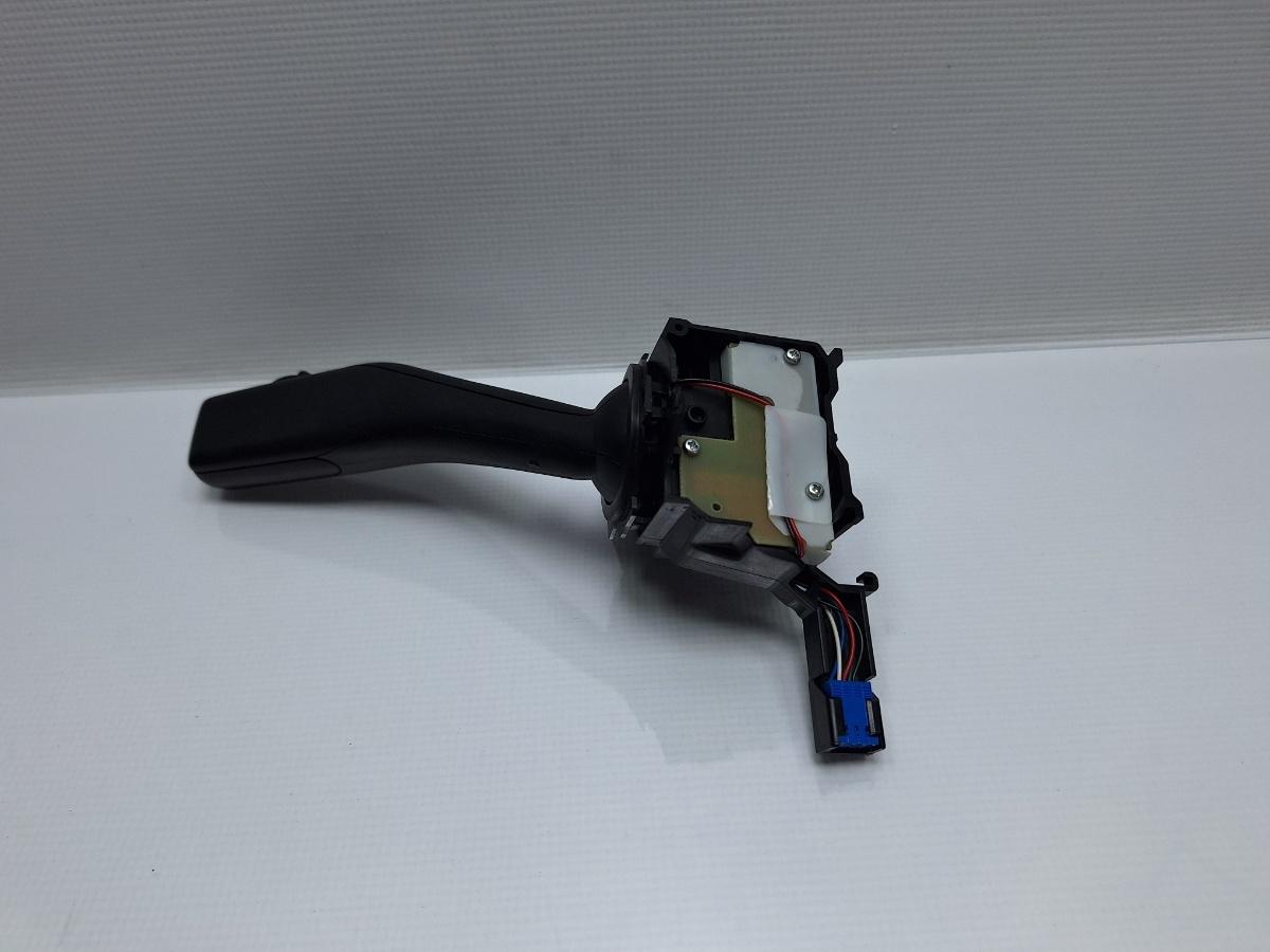 Maneta stergatoare VOLKSWAGEN GOLF V 1K1 2003 - 2009 TDI BKC, BLS, BXE 1K0953519CN