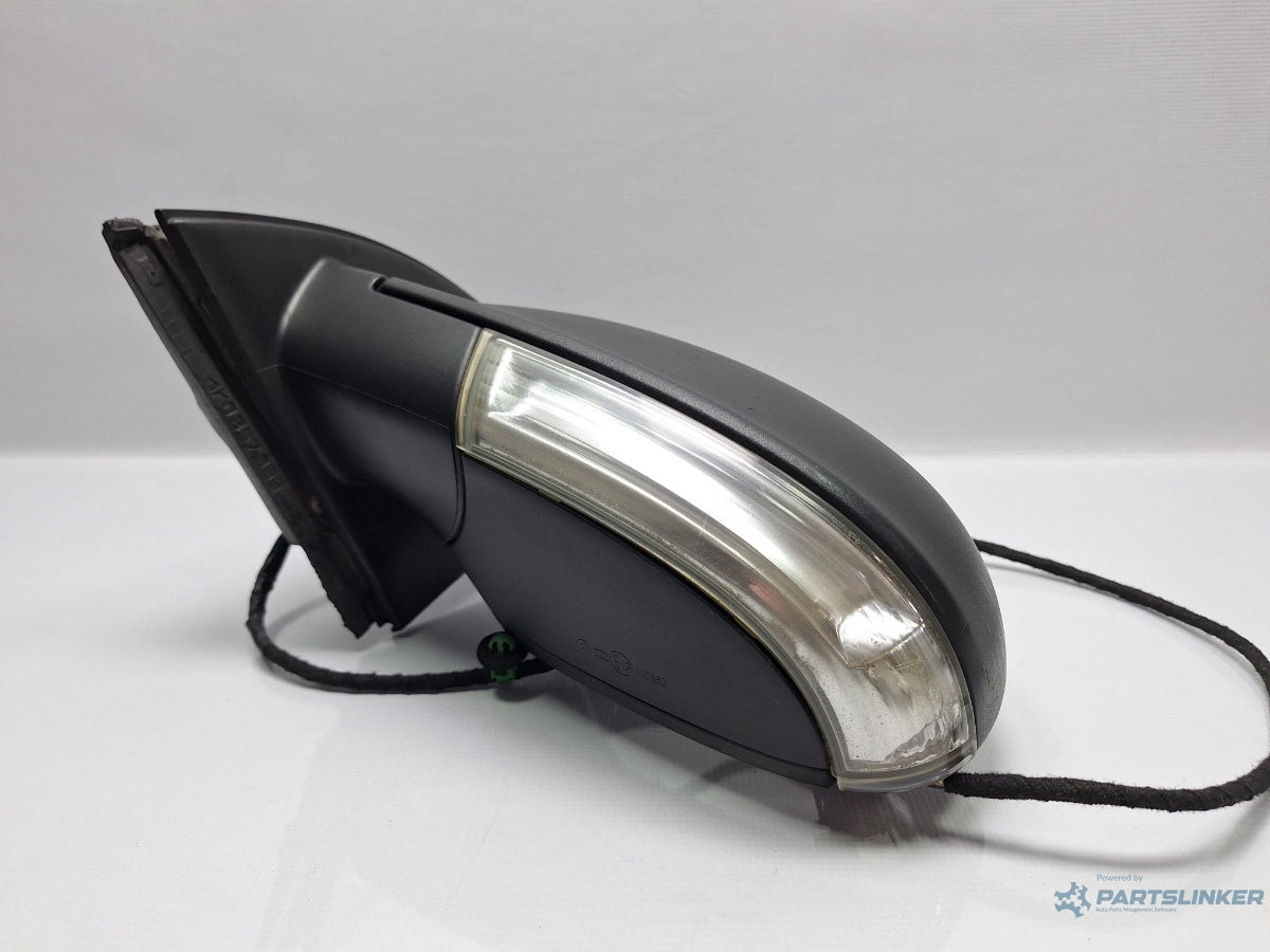 Oglinda stanga VOLKSWAGEN GOLF V 1K1 2003 - 2009 TDI BKC, BLS, BXE 1K0857933