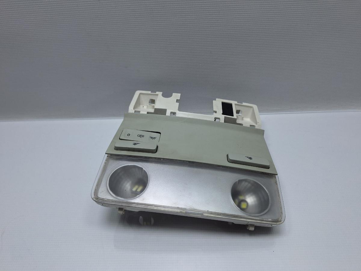 Plafoniera lumini VOLKSWAGEN GOLF V 1K1 2003 - 2009 TDI BKC, BLS, BXE 1K0947105AC