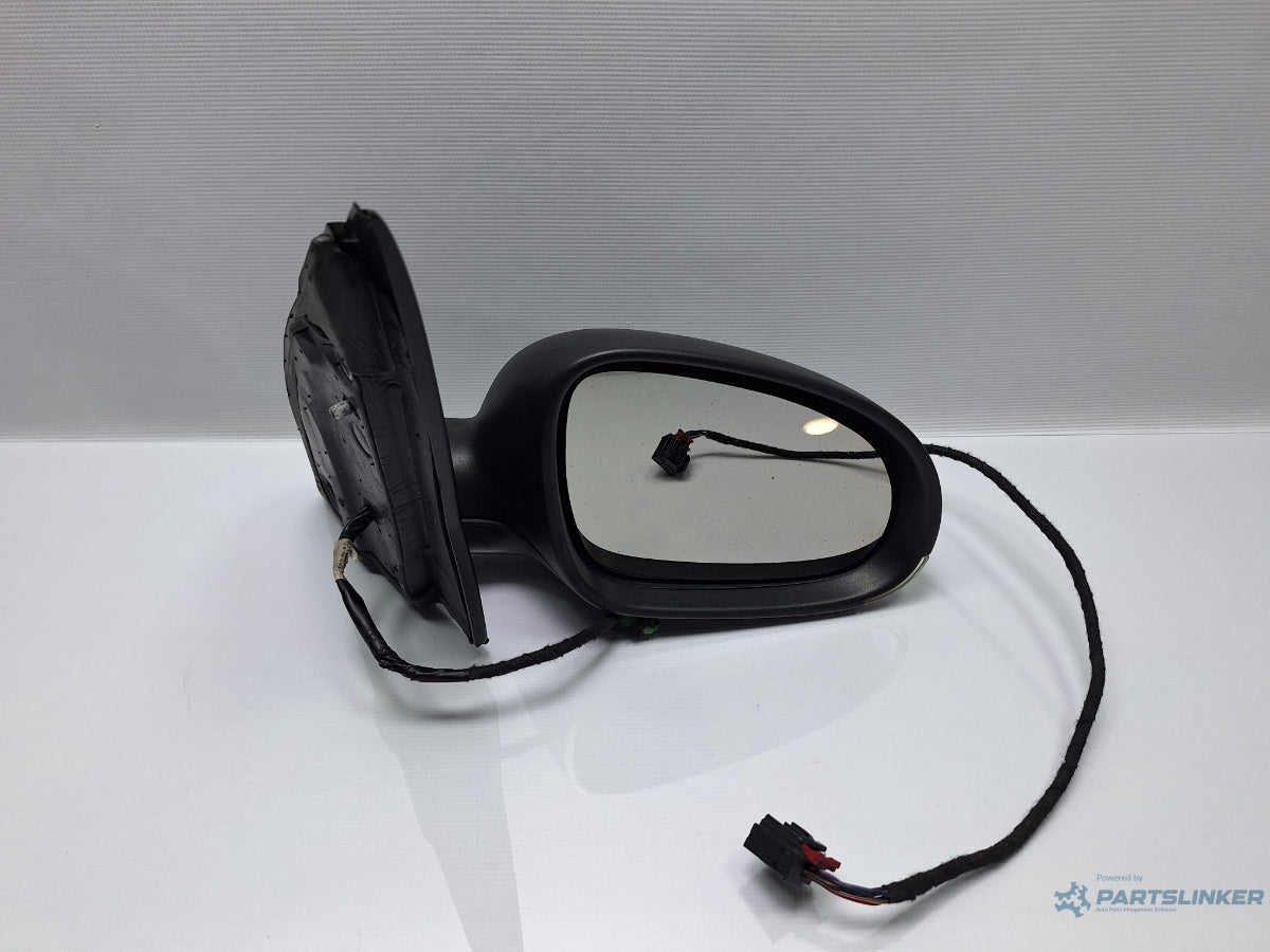 Oglinda dreapta VOLKSWAGEN GOLF V 1K1 2003 - 2009 TDI BKC, BLS, BXE 1K0857934