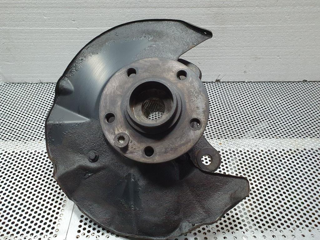 Portfuzeta dreapta cu rulment VOLKSWAGEN TRANSPORTER I Box 21, 23 1950 - 1968  7H0407258G