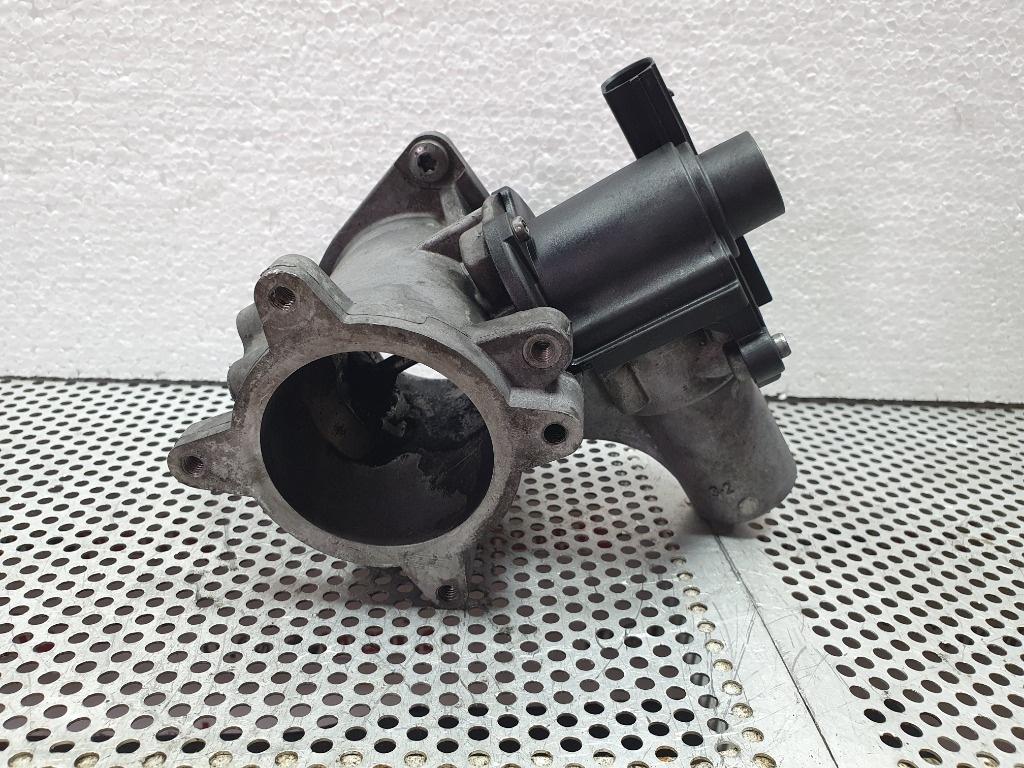 EGR  VOLKSWAGEN TRANSPORTER IV Bus 70XB, 70XC, 7DB, 7DW, 7DK 1990 - 2 2.5 2.5 AET, APL, AVT 076131501B
