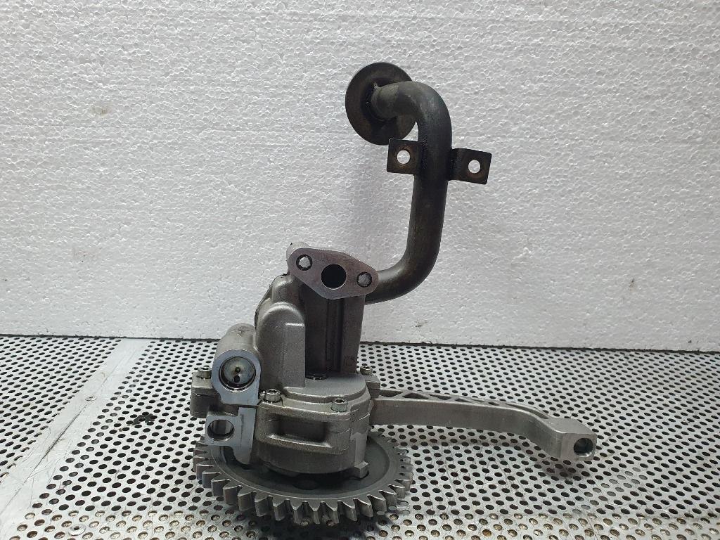 Pompa ulei VOLKSWAGEN TRANSPORTER IV Bus 70XB, 70XC, 7DB, 7DW, 7DK 1990 - 2 2.5 2.5 AAF, ACU, AEN, AEU