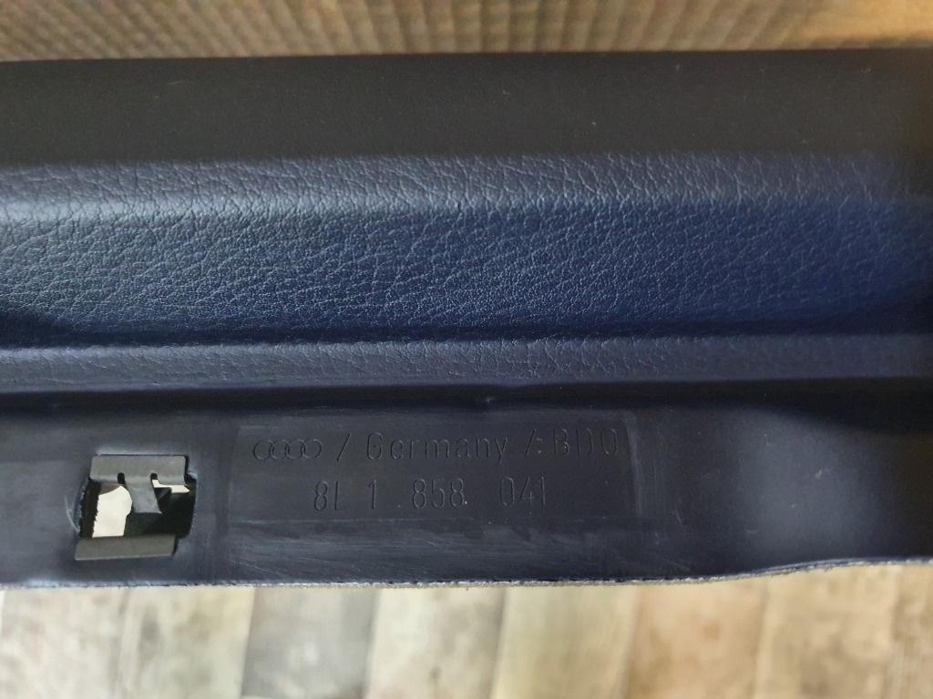 Plansa de bord albastra AUDI A4 II 8E2, B6 2000 - 2005 2.0 2.0 ALT 8E1858041