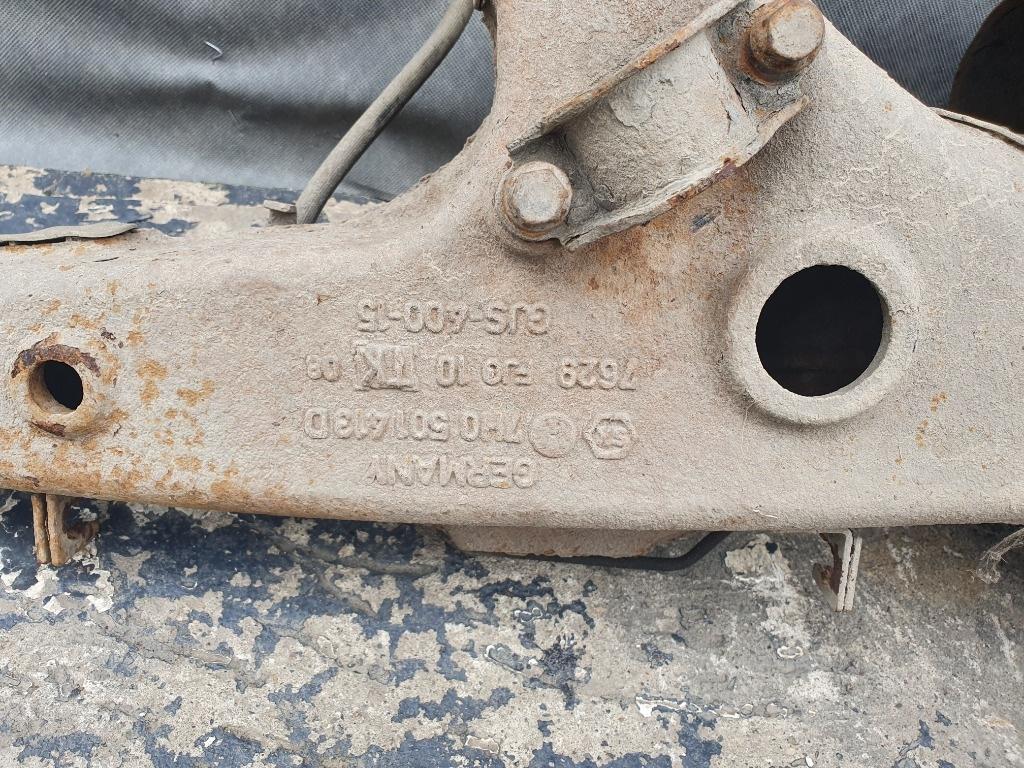 Brat cu fuzeta stanga spate VOLKSWAGEN TRANSPORTER IV Bus 70XB, 70XC, 7DB, 7DW, 7DK 1990 - 2 2.5 2.5 AAF, ACU, AEN, AEU 7H0501413D