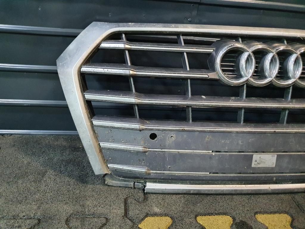 Grila cu semn S-line AUDI 80 V 8C, B4 1991 - 1995 80A853651C