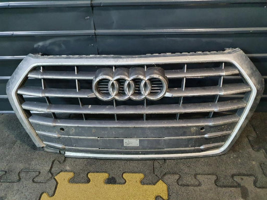 Grila cu semn S-line AUDI 80 V 8C, B4 1991 - 1995 80A853651C