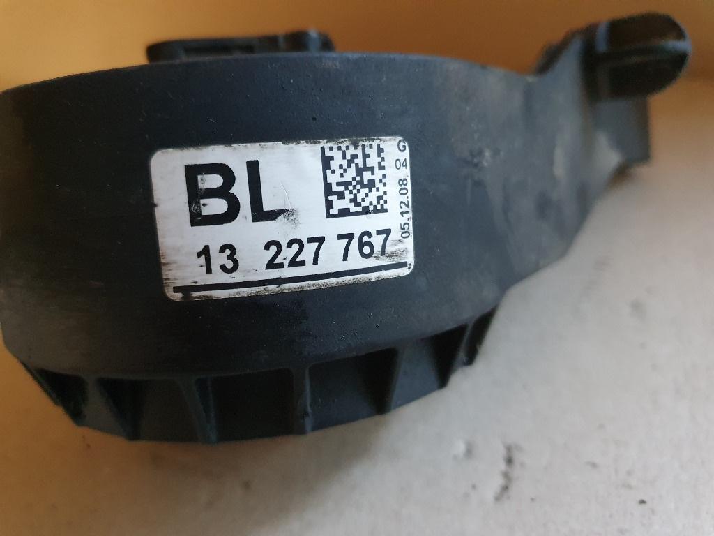 Suport unitate de control motor OPEL INSIGNIA G09 2008 - 2017 CDTI A 20 DTE 13227767 BL