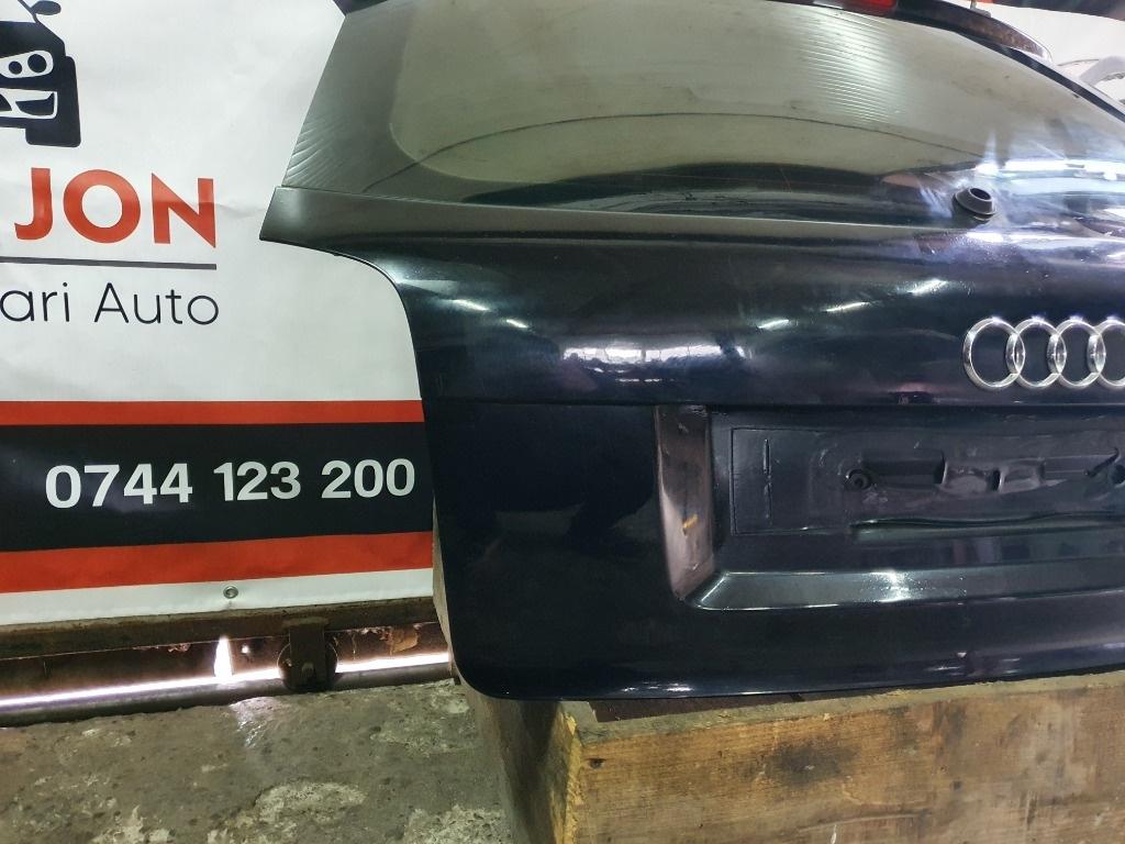Haion cu luneta  AUDI A3 II 8P1 2003 - 2013