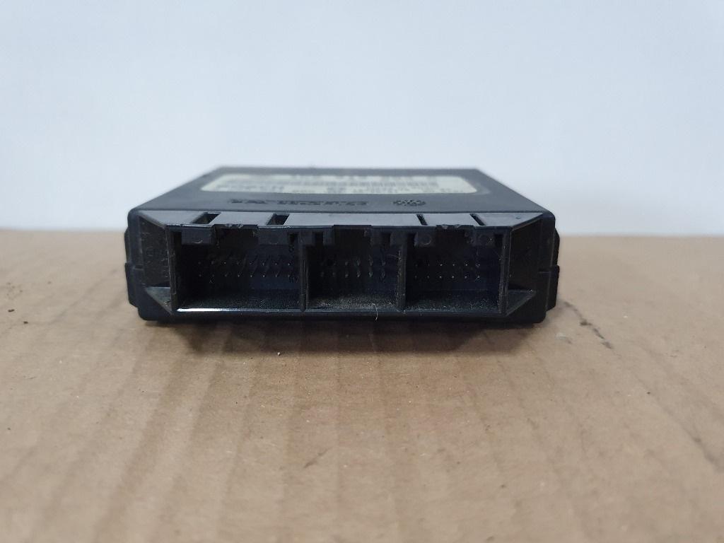 Modul senzori de parcare VOLKSWAGEN GOLF V 1K1 2003 - 2009 BOSCH 0263004065  1K0919283A