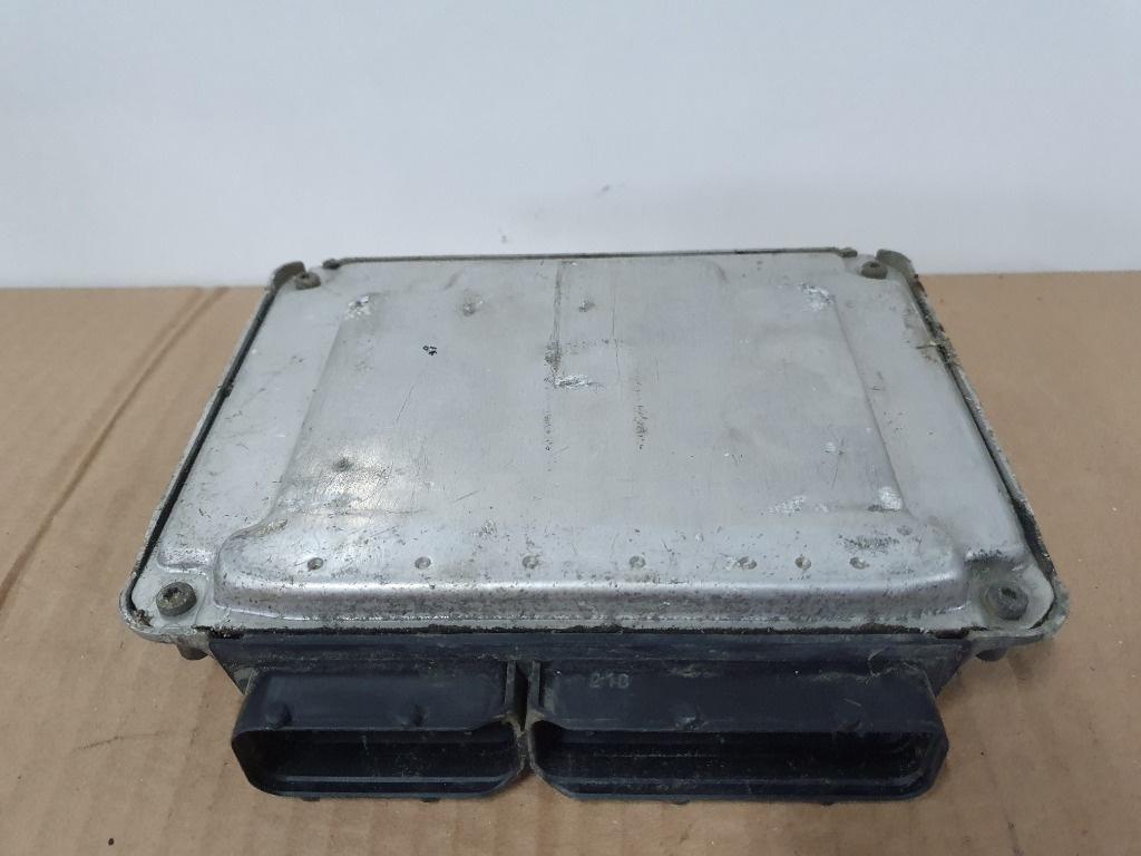 Calculator ECU motor VOLKSWAGEN GOLF IV 1J1 1997 - 2007 1.9 SDI AGP, AQM BOSCH 0281010373  038906012DB