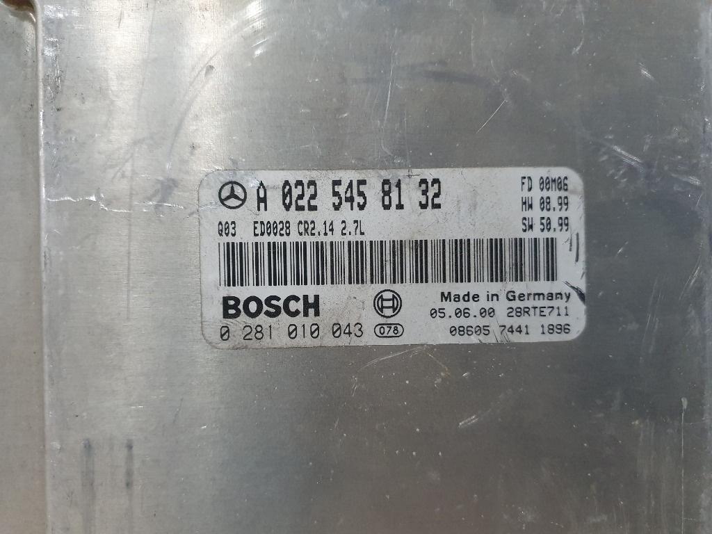 Calculator ECU motor MERCEDES-BENZ /8 W114 1968 - 1976 2.8 280 BOSCH 0281010043  A0225458132