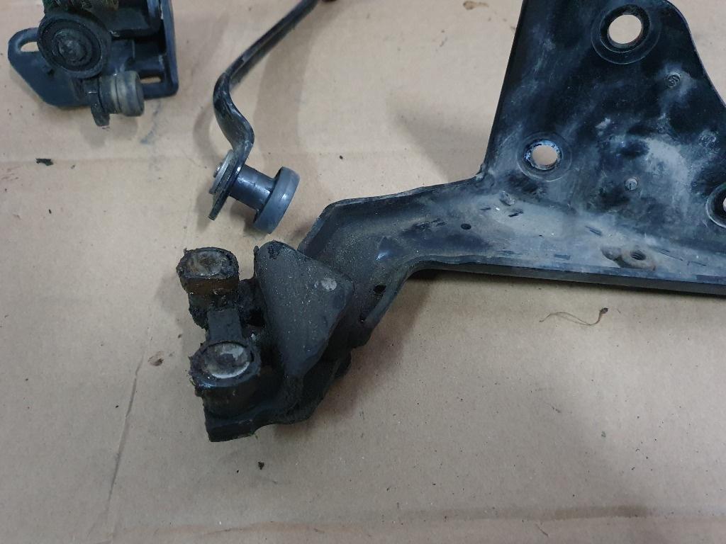 Role usa culisanta dreapta  CITROËN BERLINGO Box M_ 1996 - 2011 1.6 HDI 75 9HW (DV6BTED4), DV6B