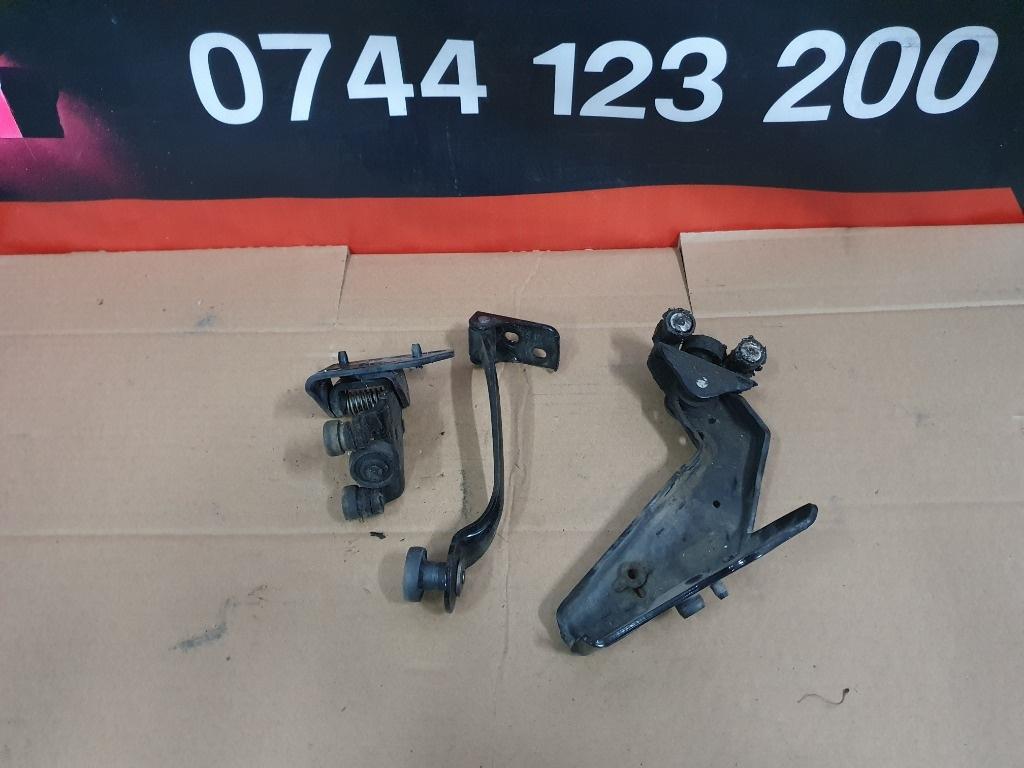 Role usa culisanta dreapta  CITROËN BERLINGO Box M_ 1996 - 2011 1.6 HDI 75 9HW (DV6BTED4), DV6B