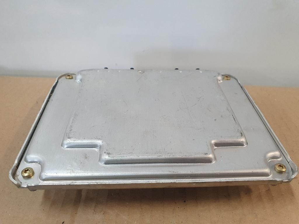 Calculator ECU motor VOLKSWAGEN PASSAT 3B2 1996 - 2001 BOSCH  0281010940  038906019GS