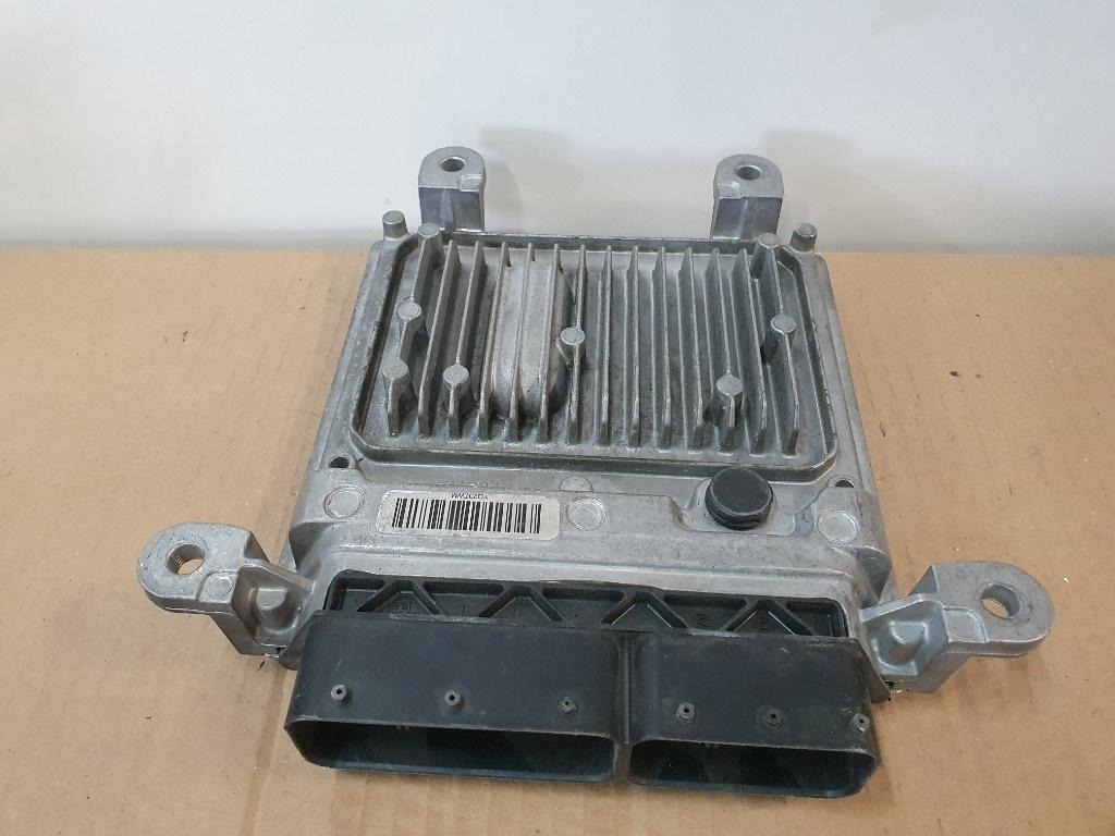 Calculator ECU motor MERCEDES-BENZ C-CLASS W204 2007 - 2014 Delphi 28328588 A6519007401  A6519011801
