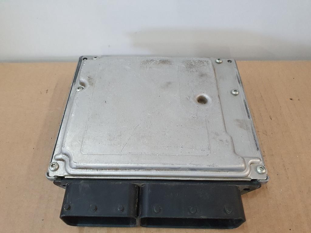 Calculator ECU motor  MERCEDES-BENZ VIANO W639 2003 - > BOSCH 0281011181  A6111535479