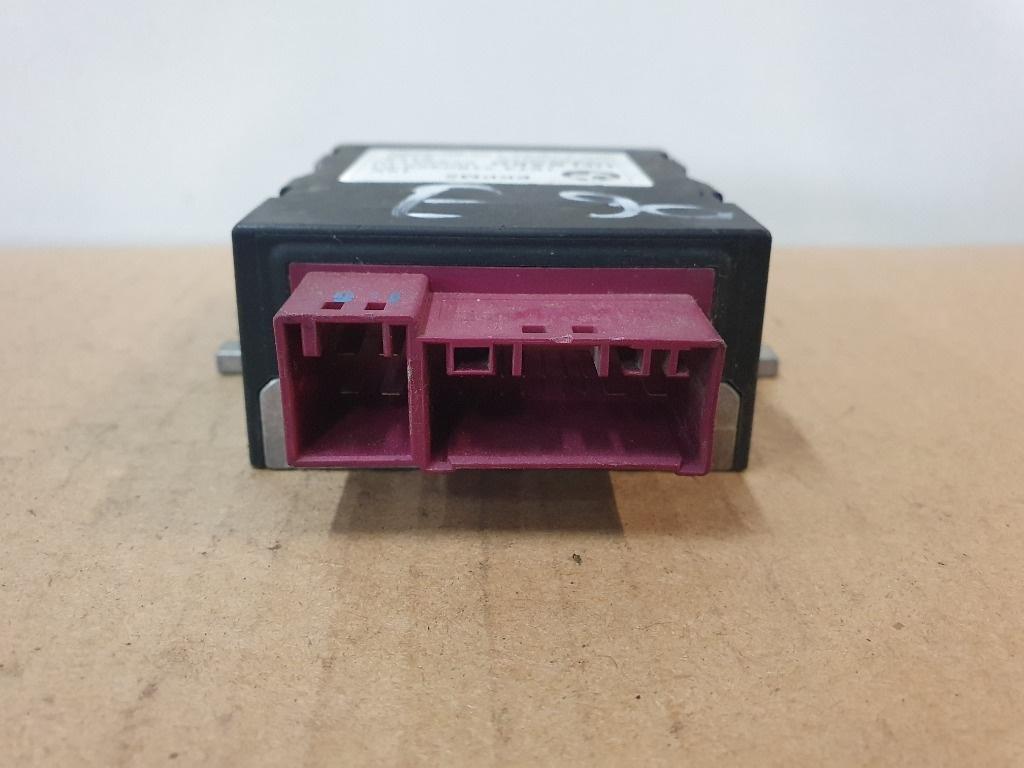 Modul de control pompa combustibil BMW 3 V E90 2004 - 20122.0 316 d N47 D20 C 1614 7180426-01