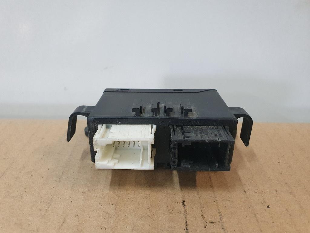 Calculator confort BMW 3 IV E46 1998 - 2005 61.31-6913364