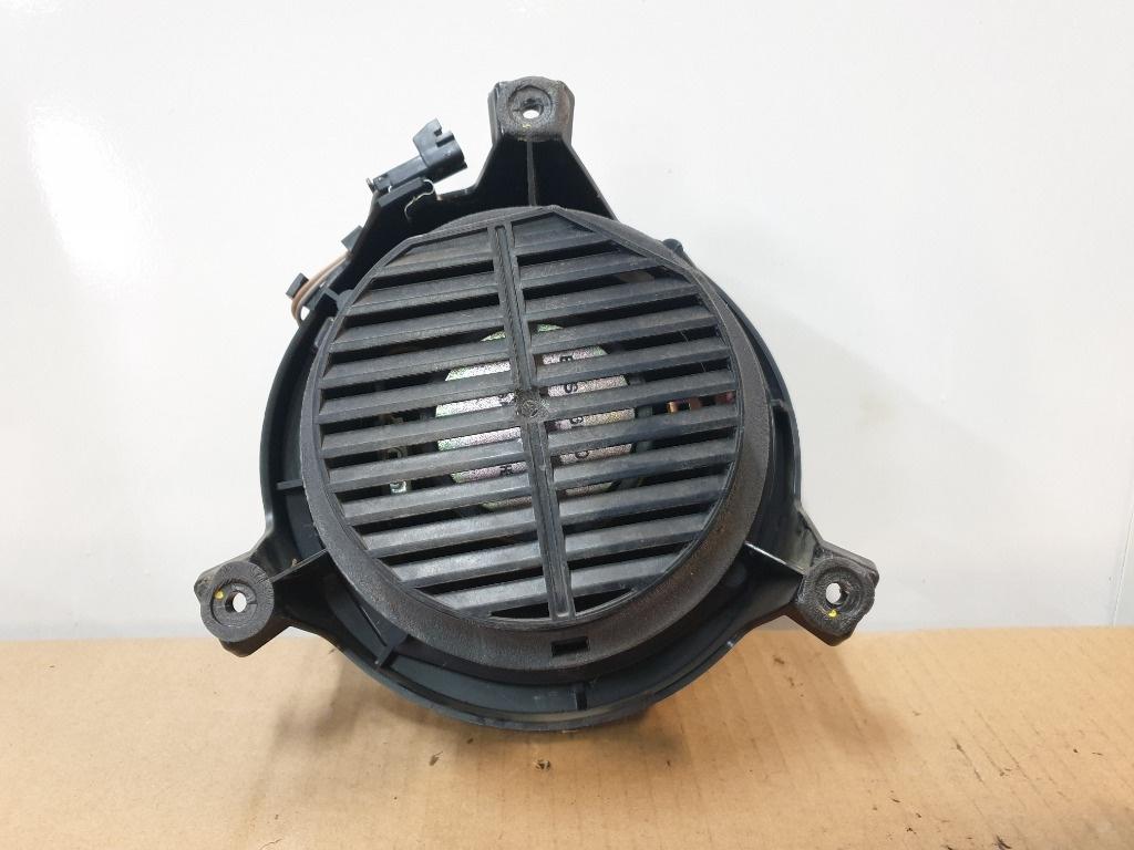 Boxa usa stanga fata MERCEDES-BENZ M-CLASS W163 1998 - 2005 2.7 ML 270 CDI OM 612.963 A1638201502