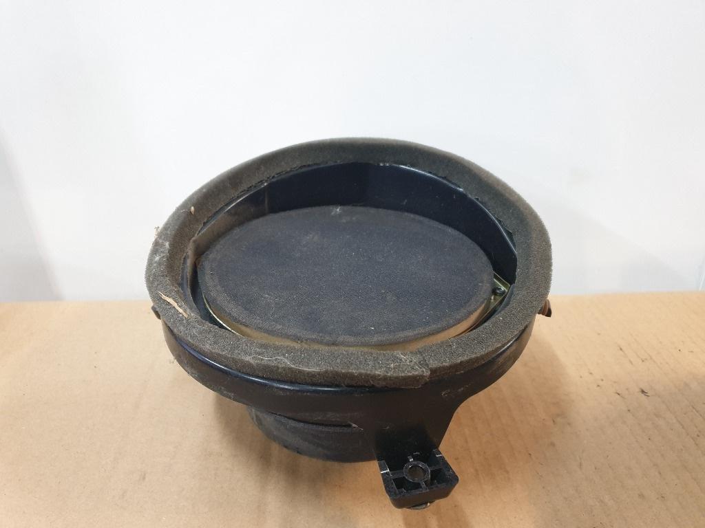 Boxa usa stanga fata MERCEDES-BENZ M-CLASS W163 1998 - 2005 2.7 ML 270 CDI OM 612.963 A1638201502