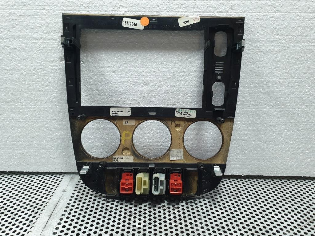 Rama panou clima MERCEDES-BENZ M-CLASS W163 1998 - 2005 2.7 ML 270 CDI OM 612.963 18111346