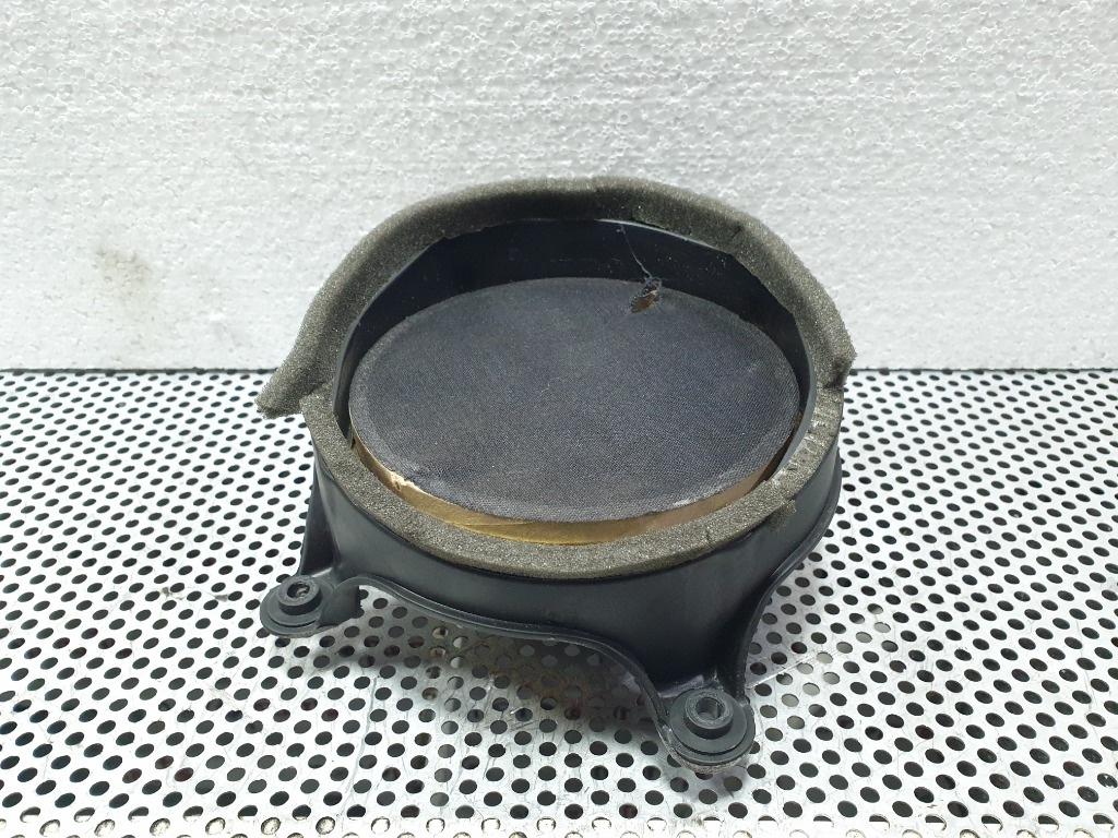 Boxa usa stanga spate MERCEDES-BENZ M-CLASS W163 1998 - 2005 2.7 ML 270 CDI OM 612.963  A1638201702