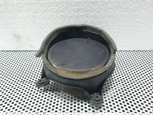 Boxa usa stanga spate MERCEDES-BENZ M-CLASS W163 1998 - 2005 2.7 ML 270 CDI OM 612.963  A1638201702