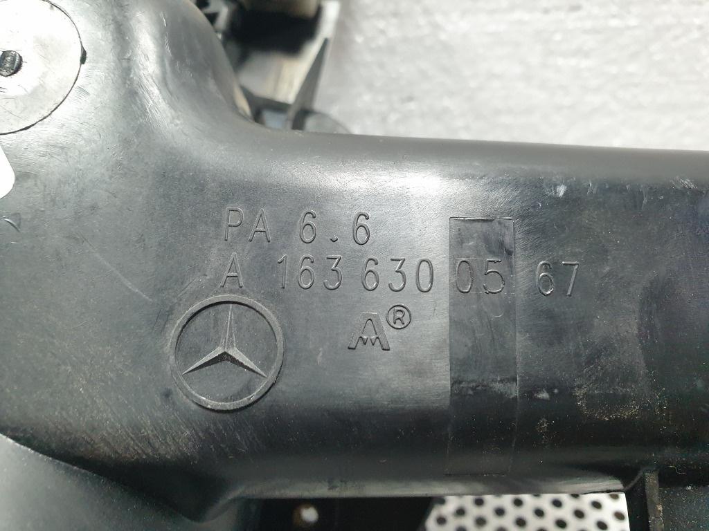 Ornamente usita rezervor combustibil MERCEDES-BENZ M-CLASS W163 1998 - 2005 ML 270 CDI OM 612.963 A1636300567
